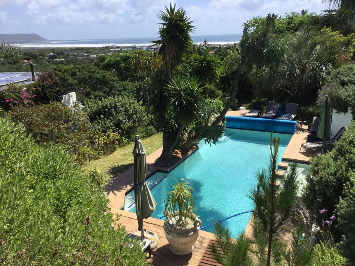 Oceangolf Guest House Noordhoek Exterior foto